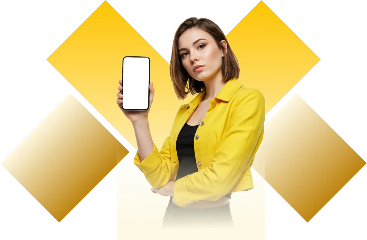 mulher mostrando celular com descontos